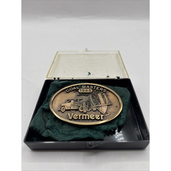 Vtg 1988 Vermeer Co Advertising Belt Buckle GOAL MASTERS Ag Industrial Machinery - Picture 1 of 3